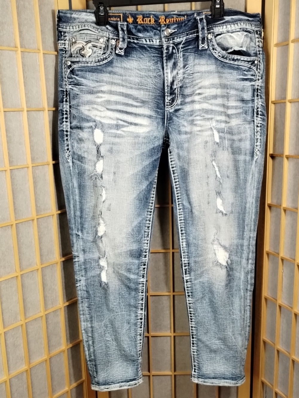 Rock Revival Cambria Distressed Embellished Easy Ankle Skinny Jeans Size 33